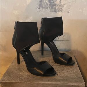 Elegant Black Women's Heels Trouvé EUC